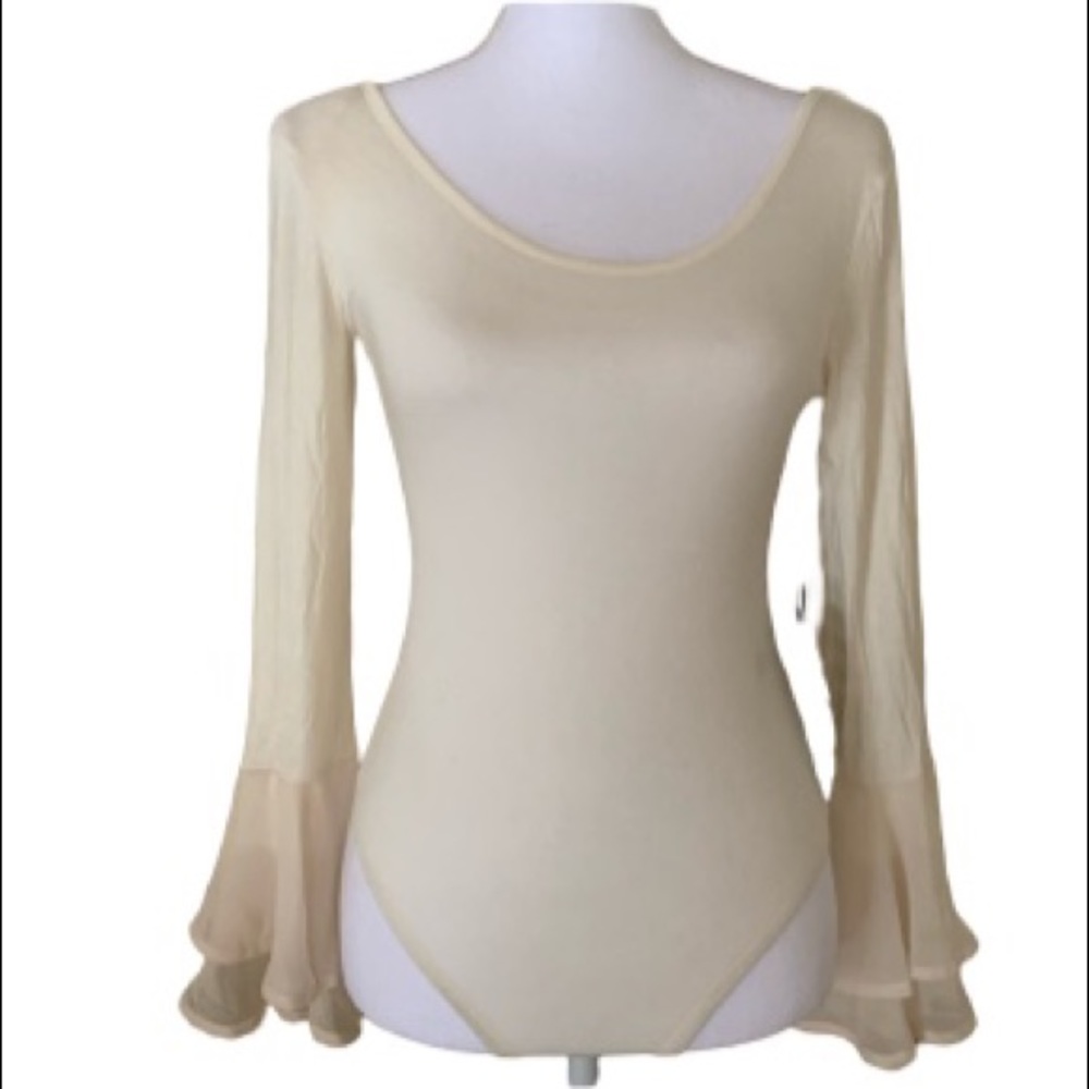 BELL SLEEVE SCOOP NECK COTTON/SPANDEX BODYSUIT - Picture 5 of 7